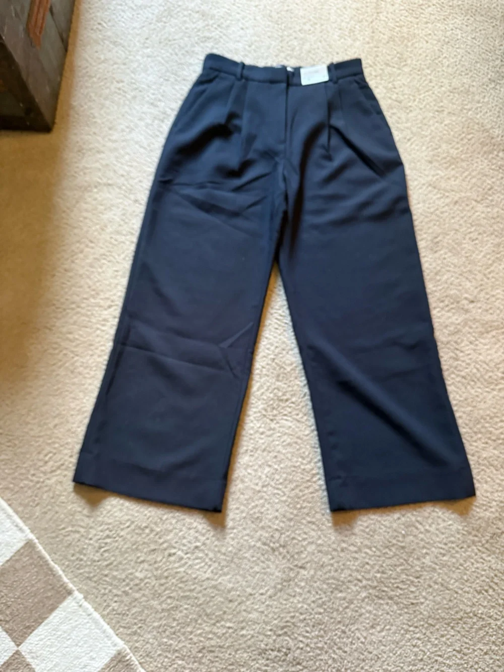 Abercrombie & Fitch Black Wide-Leg Pleated Trousers